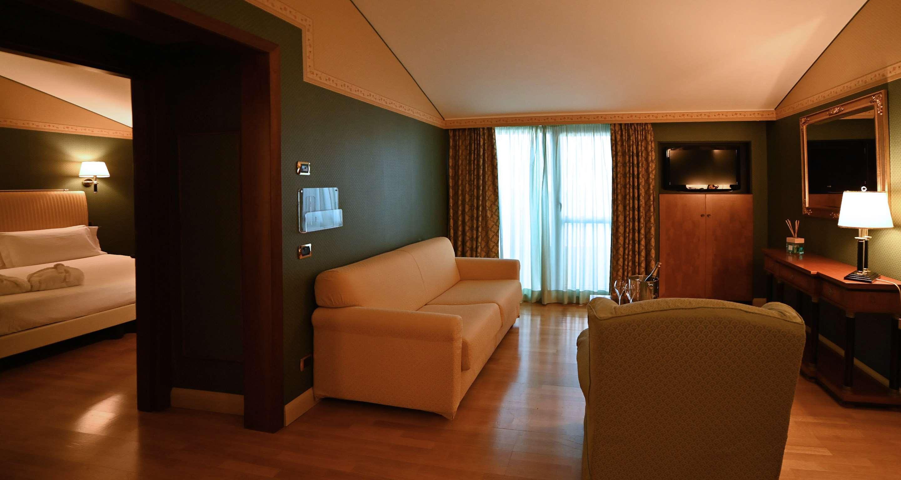 Best Western Grand Hotel Guinigi Lucca Exterior foto