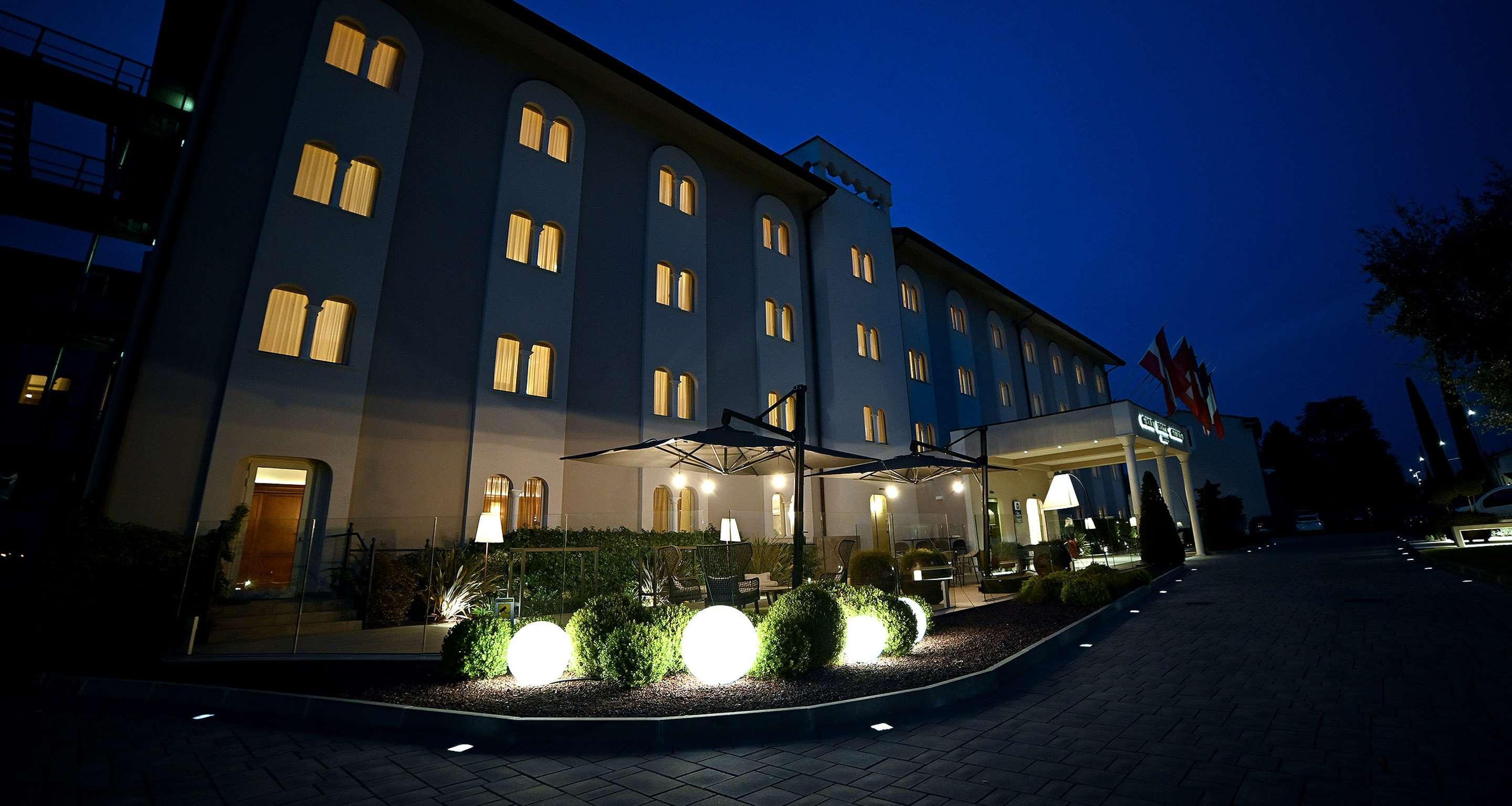 Best Western Grand Hotel Guinigi Lucca Exterior foto
